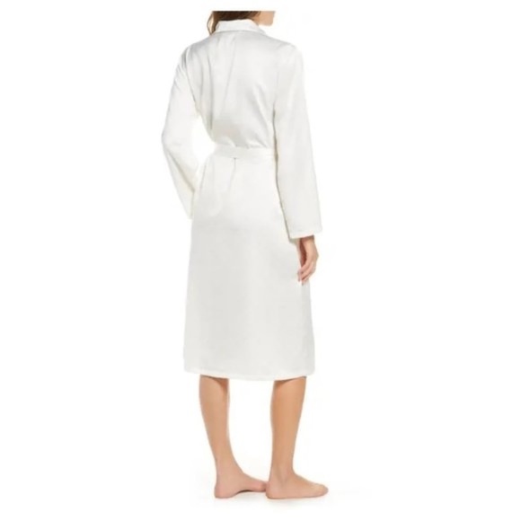 RACHEL PARCELL Satin Robe - Picture 2 of 13